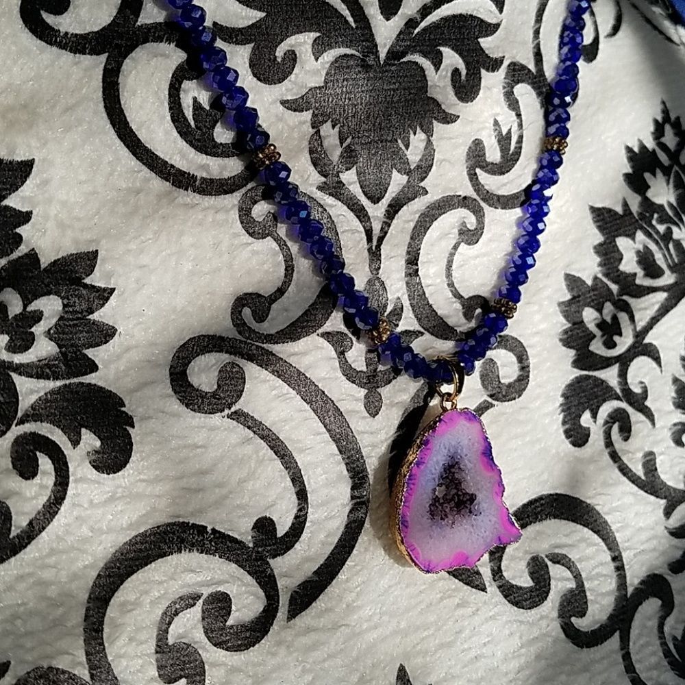 Crystallized Gold Plated Agate on Iridescent Beads